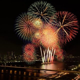 淀川花火大会2024が見えるレストラン｜開催日程や穴場レストランは？